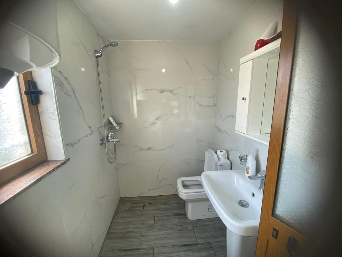 Apartment With View Tirana Exterior foto